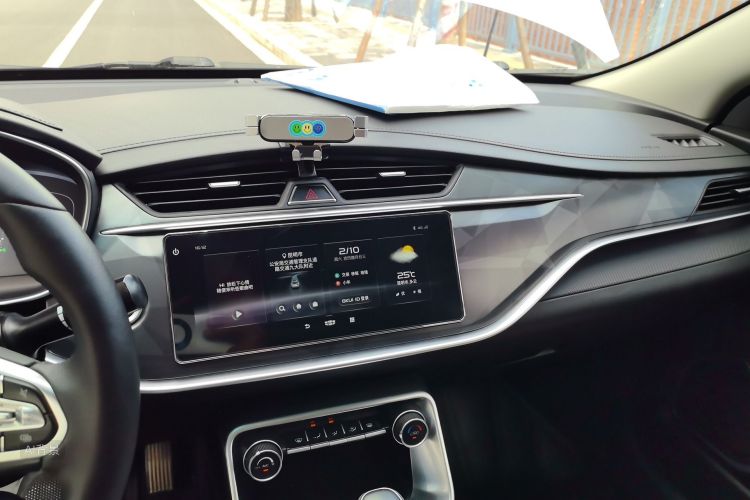 GEELY Binray 2021 #15 GEELY Binray 2021 صورة سيارة #15
