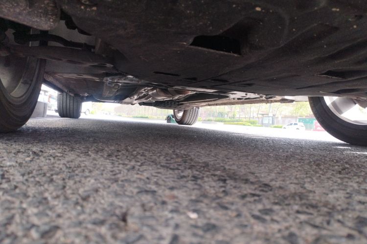 GEELY Boyue L 2025 image de voiture #19