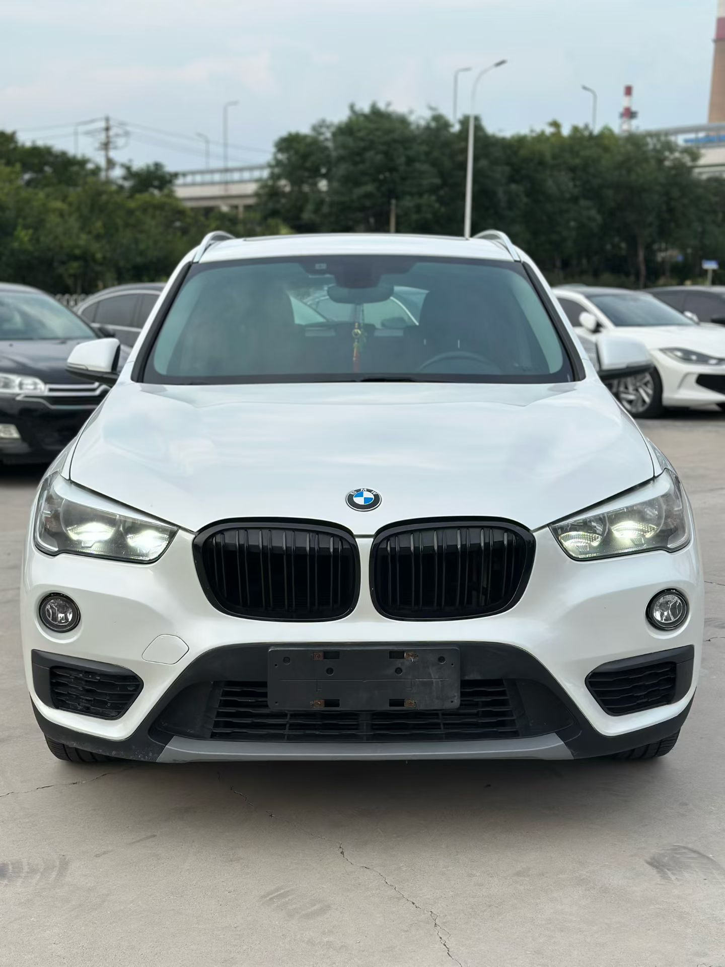 BMW X1 2017 #2 BMW X1 2017 car image #2