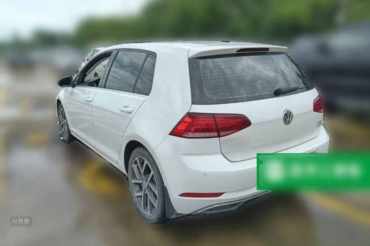 Volkswagen Golf 2020 car image #5