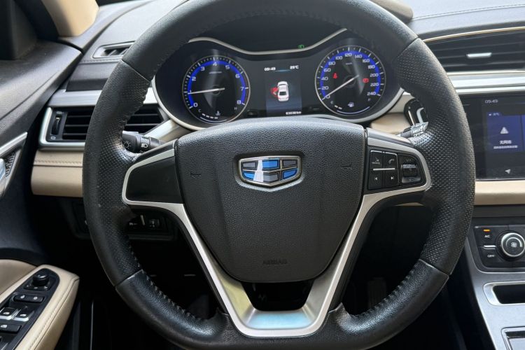 GEELY Emgrand 2019 car image #11