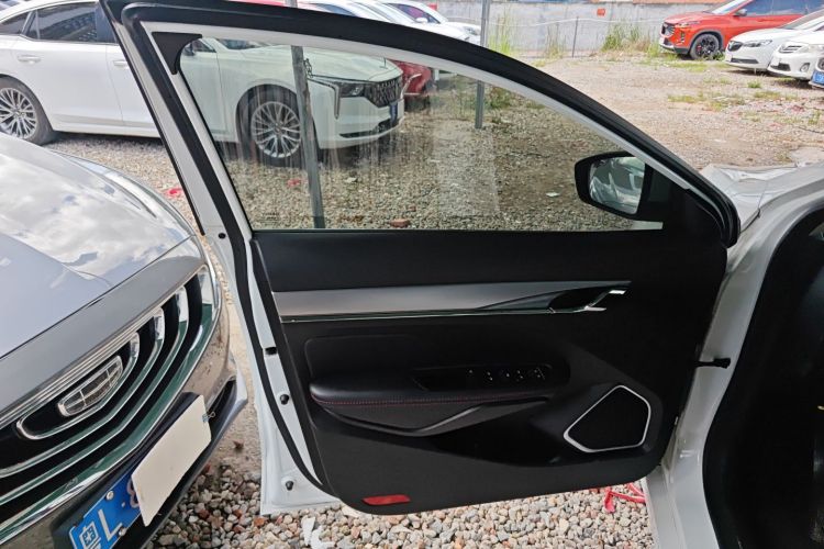 GEELY Binray 2020 car image #27