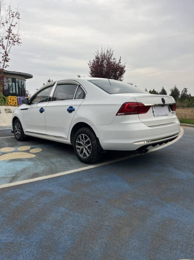 Volkswagen Santana 2019 car image #9