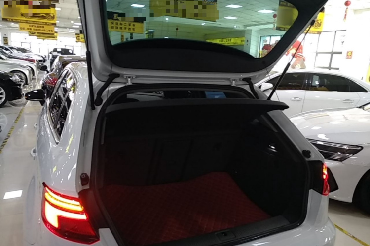 Audi A3 2020 immagine di auto #21