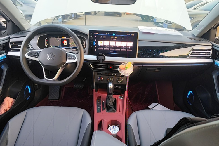 Volkswagen Lavida 2025 car image #10