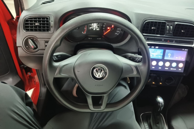 Volkswagen Polo 2018 #15 Volkswagen Polo 2018 car image #15