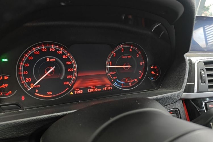 BMW 3 Series 2018 #12 BMW 3 Series 2018 car image #12