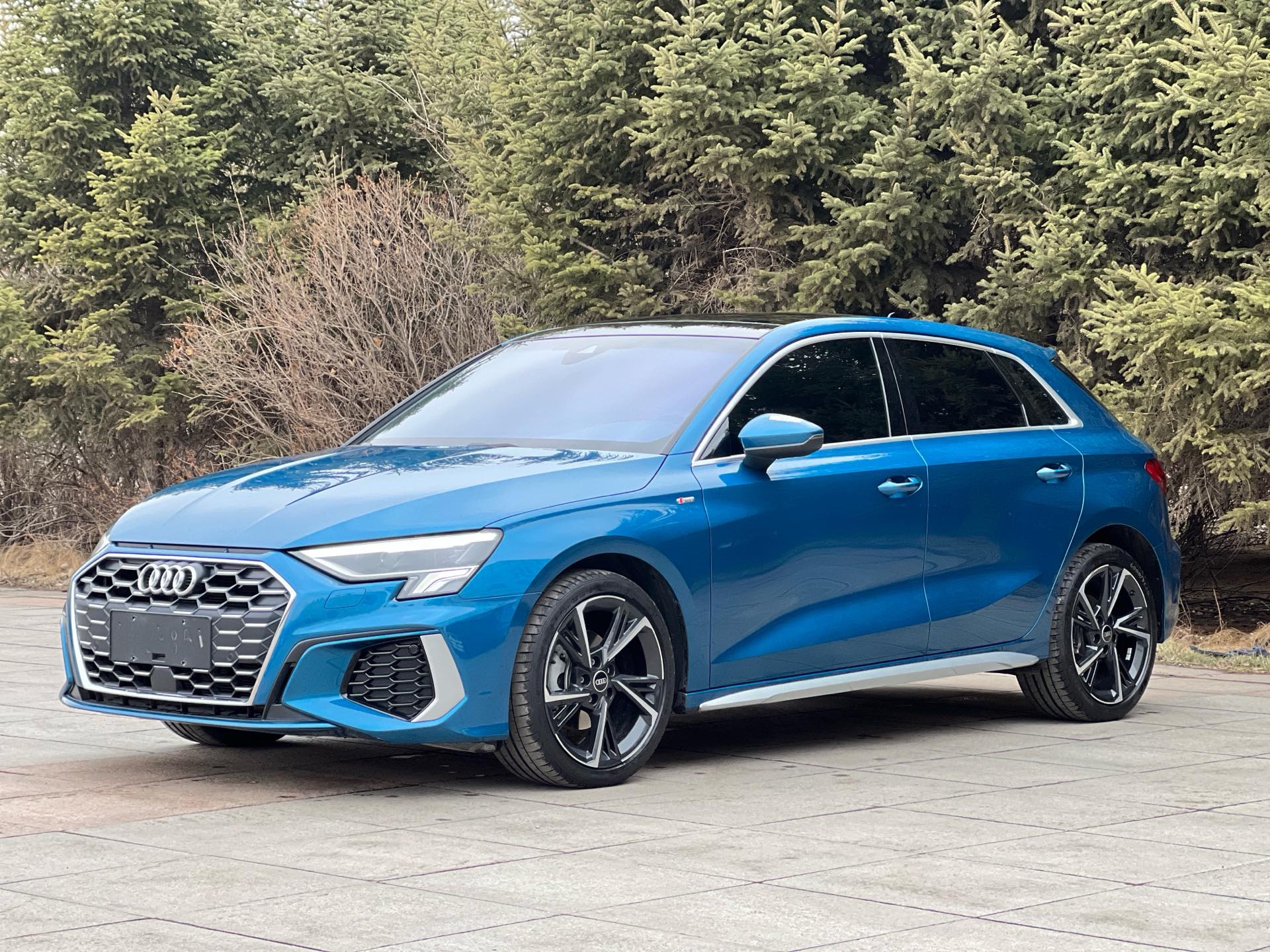2022 2022 car image