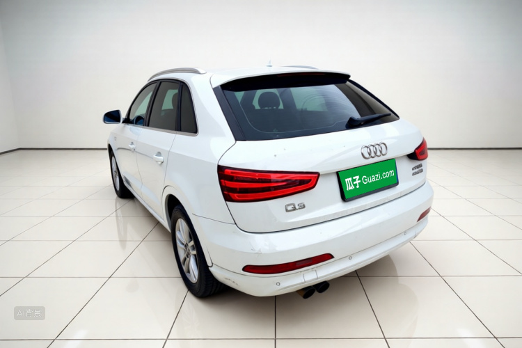 Audi Q3 2015 #5 Audi Q3 2015 car image #5