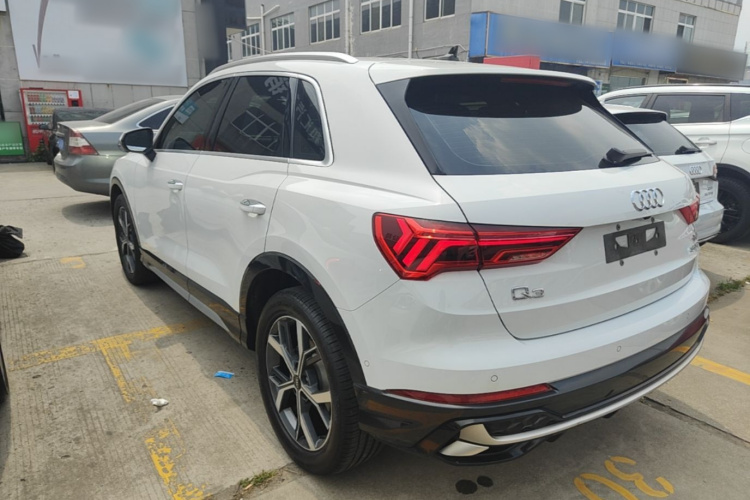 Audi Q3 2024 #7 Audi Q3 2024 car image #7