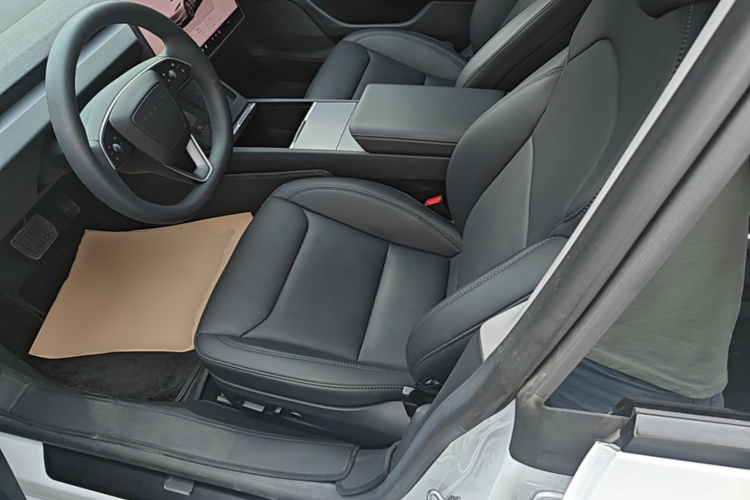 Tesla Model 3 2025 #15 Tesla Model 3 2025 car image #15