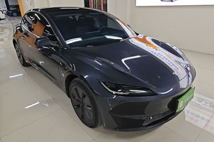 Tesla Model 3 2024 immagine di auto #4