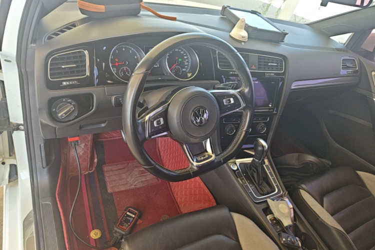 Volkswagen Golf 2018 #10 Volkswagen Golf 2018 car image #10