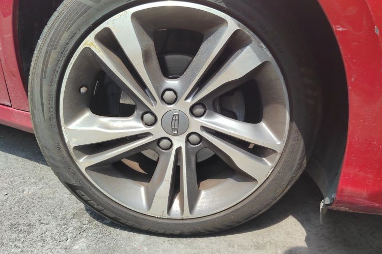 GEELY Binray 2019 immagine di auto #9