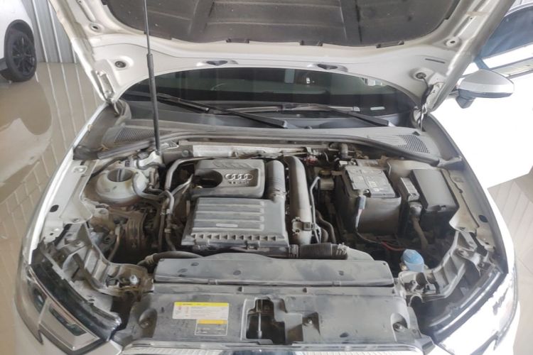 Audi A3 2018 immagine di auto #20