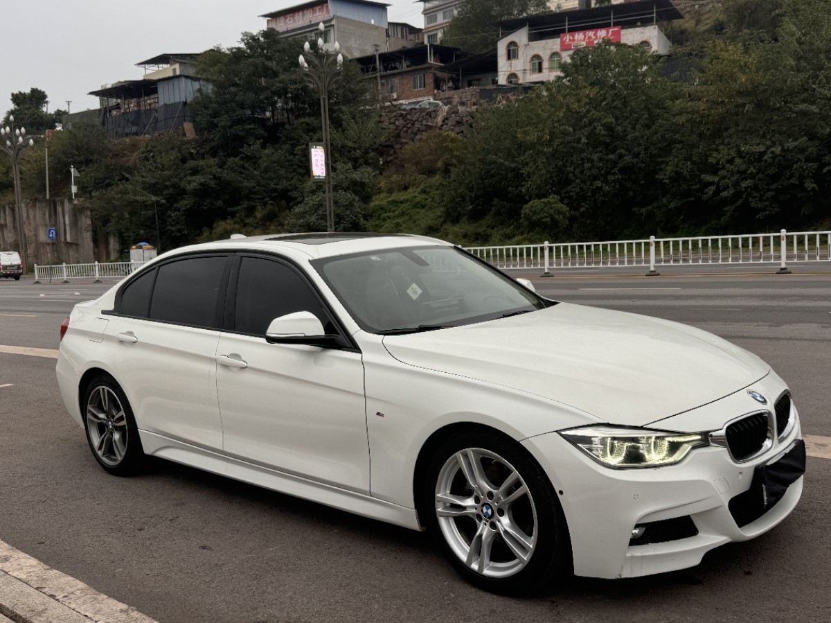 BMW 3 Series 2019 BMW 3 Series 2019 صورة سيارة