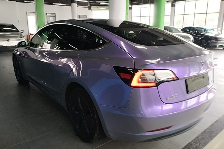 Tesla Model 3 2020 car image #5