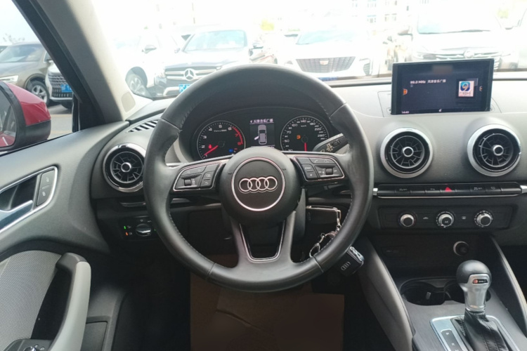 Audi A3 2018 #11 Audi A3 2018 car image #11