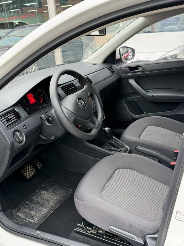 Volkswagen Santana 2020 car image #4