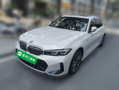 BMW 3 Series 2024 car image 