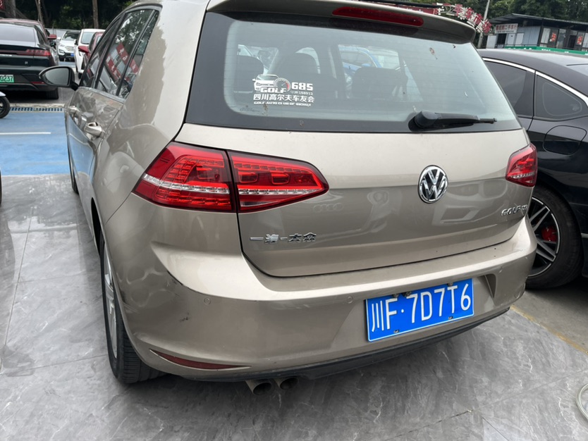 Volkswagen Golf 2015 car image #4