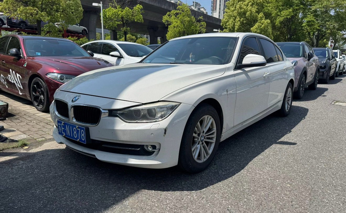 BMW 3 Series 2015 car image 
