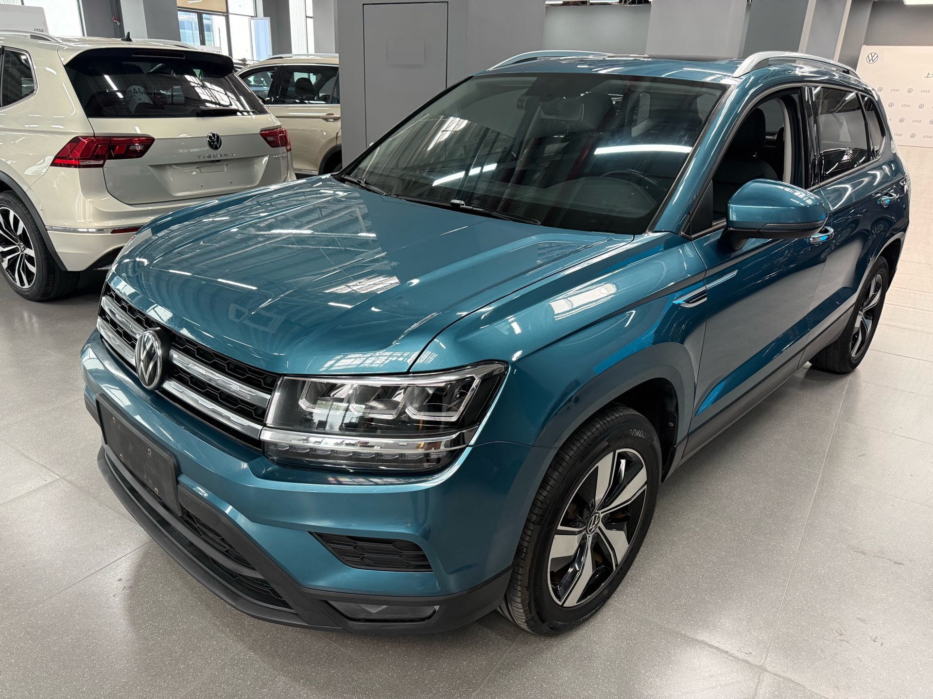 2020 2020 car image