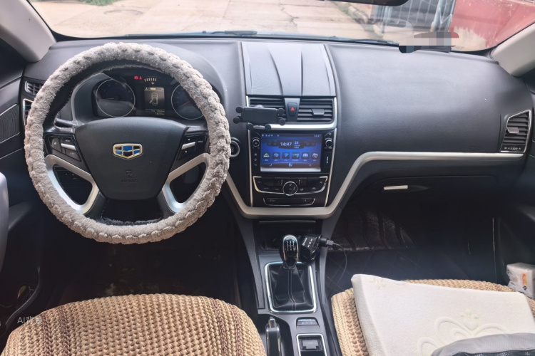 GEELY Emgrand 2015 #11 GEELY Emgrand 2015 car image #11