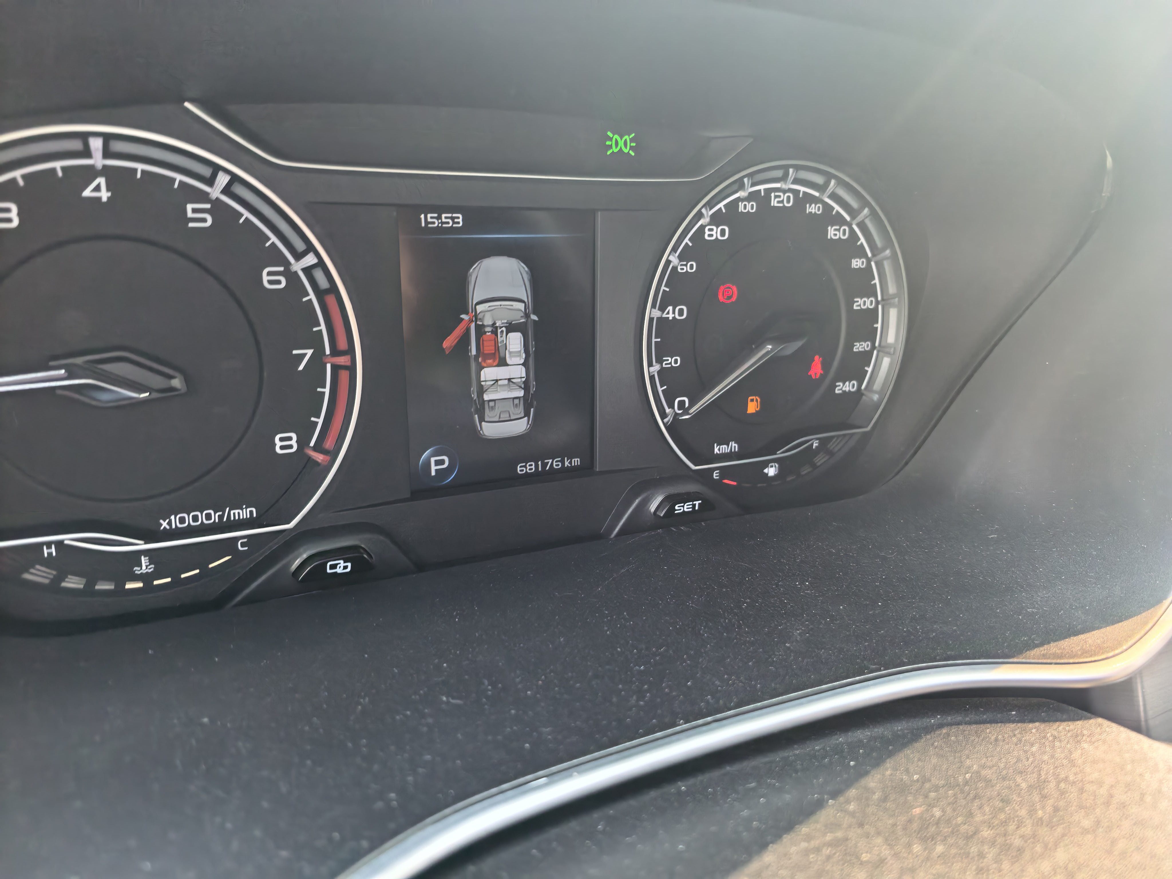 GEELY Binray 2019 image de voiture #7