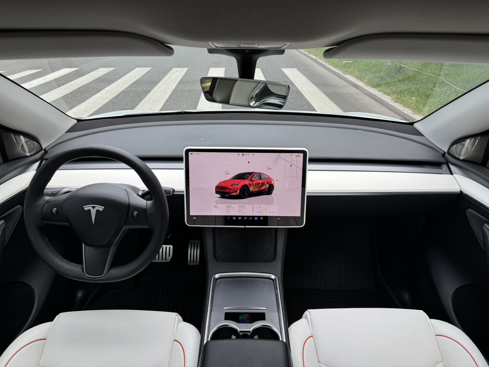 Tesla Model Y 2022 car image #5
