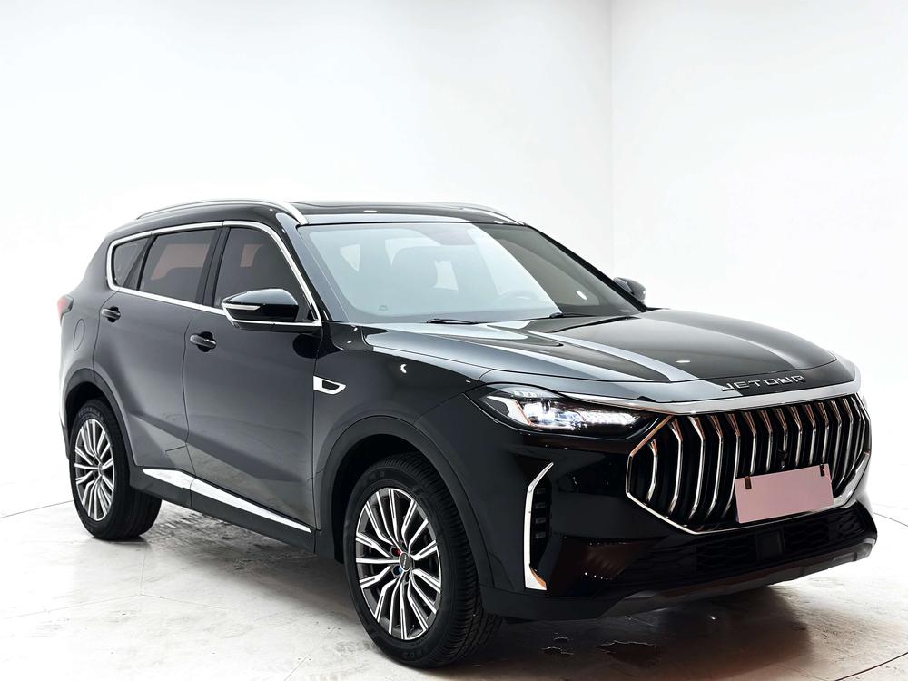 Jetour X70 PLUS 2023 car image #3
