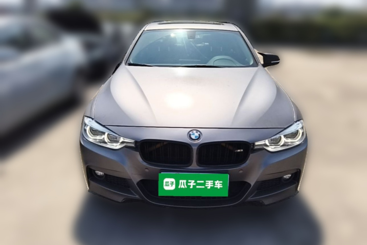 BMW 3 Series 2018 car image #3