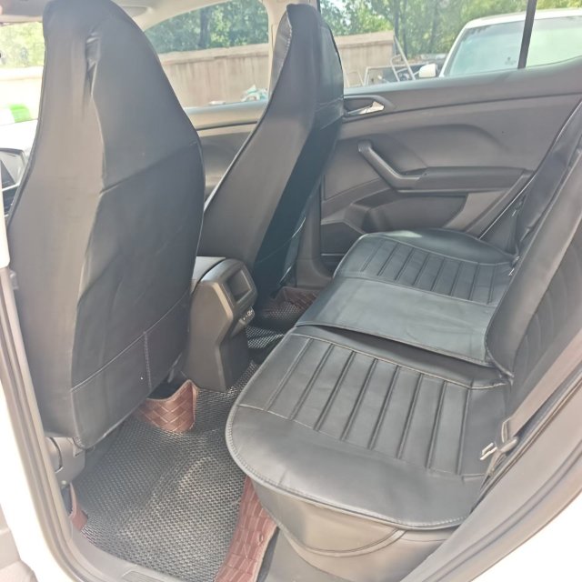 Volkswagen T-Cross 2022 صورة سيارة #4
