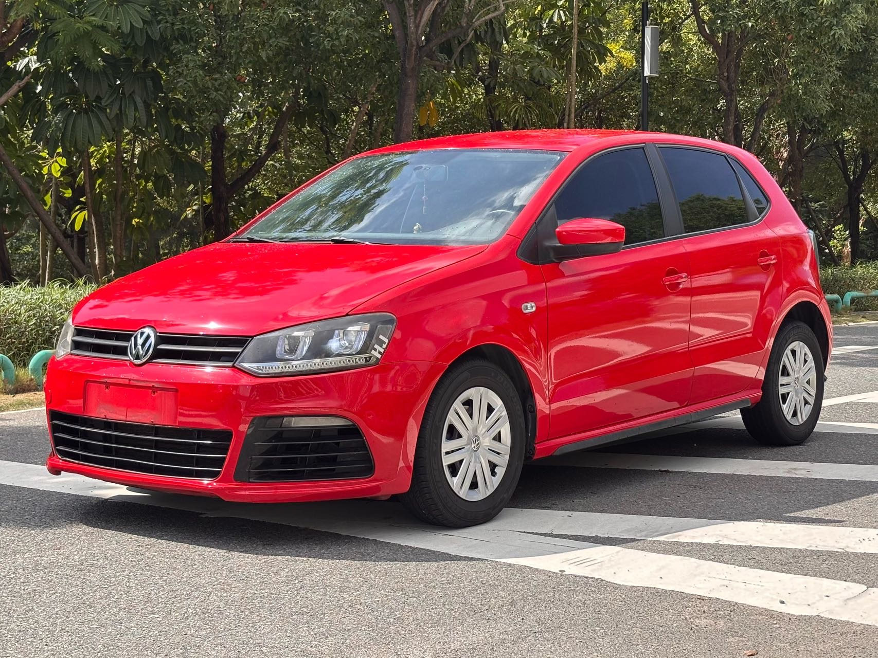 2012 car image 