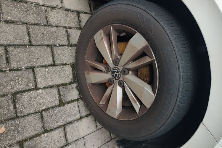 Volkswagen Polo 2022 car image #9