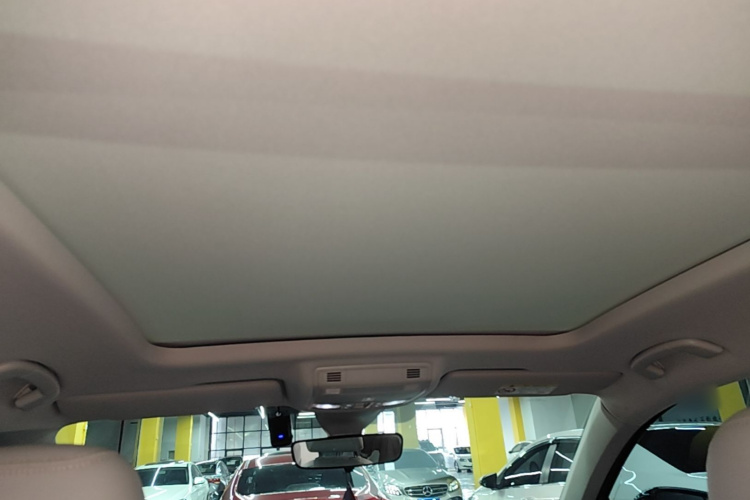 Volkswagen Tharu 2023 imagen de coche #18