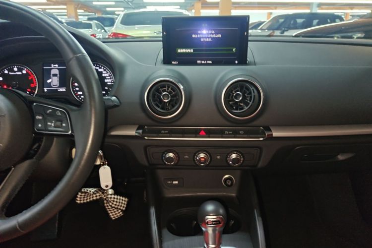 Audi A3 2020 car image #13