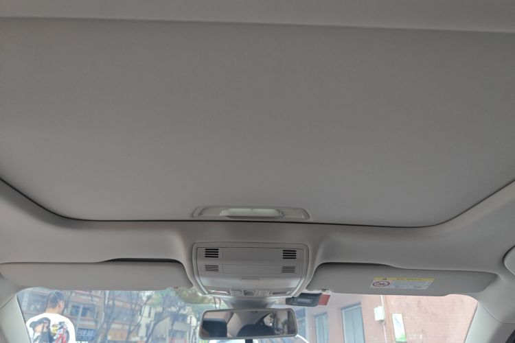 Volkswagen Bora 2023 image de voiture #16