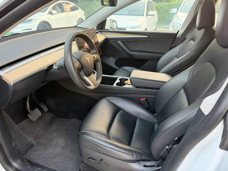 Tesla Model Y 2023 #7 Tesla Model Y 2023 صورة سيارة #7