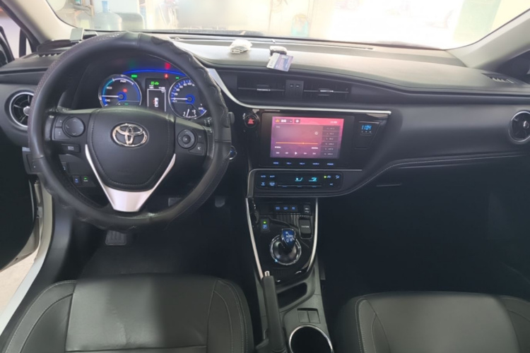 Toyota Corolla Hybird E+ 2019 #10 Toyota Corolla Hybird E+ 2019 car image #10