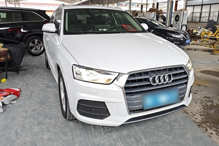Audi Q3 2017 #4 Audi Q3 2017 car image #4