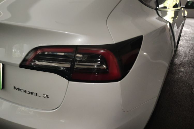 Tesla Model 3 2023 car image #8