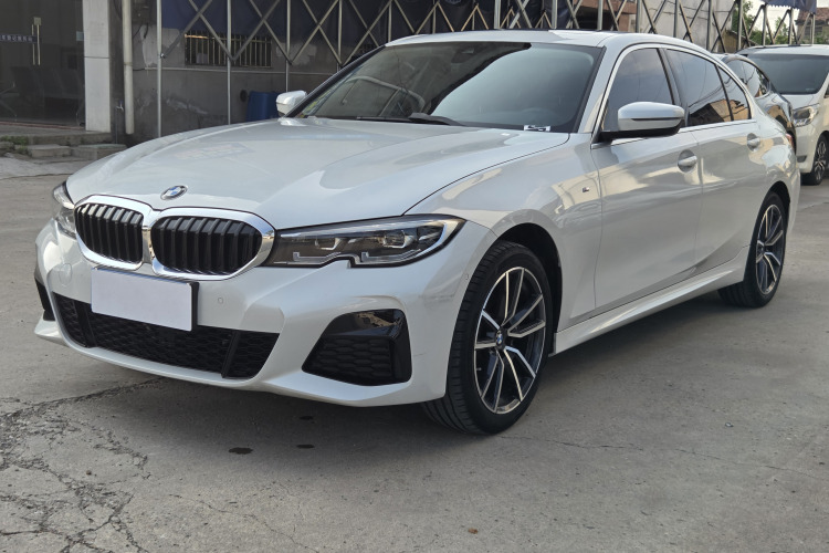BMW 3 Series 2020 #3 BMW 3 Series 2020 car image #3