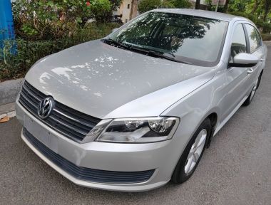 Volkswagen Lavida 2015 Volkswagen Lavida 2015 صورة سيارة
