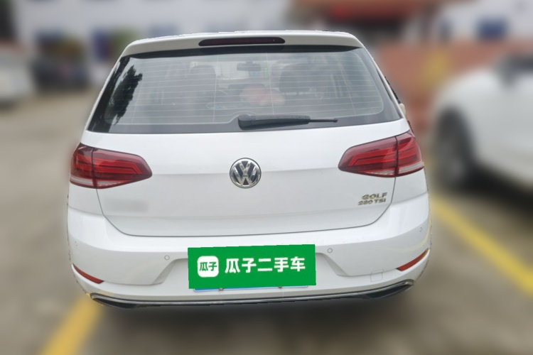 Volkswagen Golf 2020 صورة سيارة #4