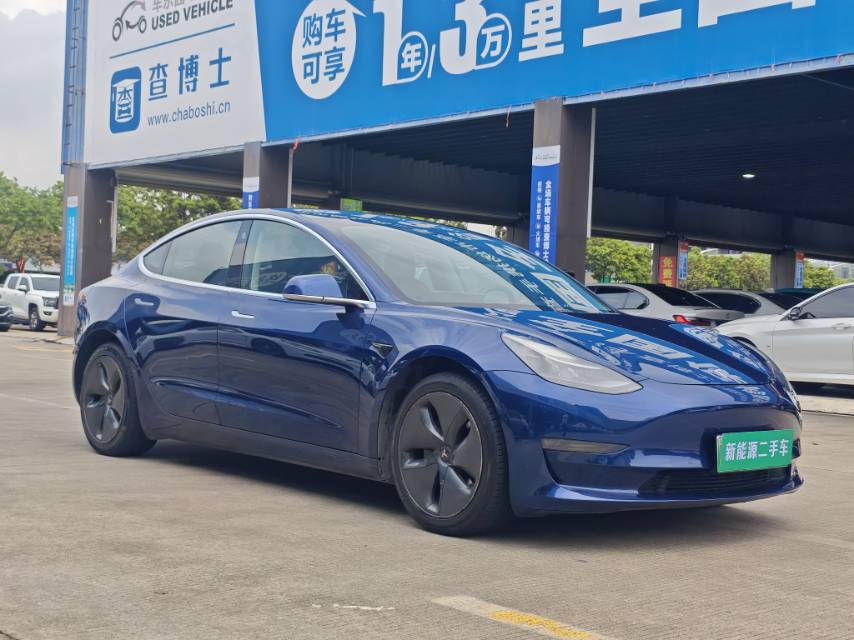 Tesla Model 3 2021 car image #3