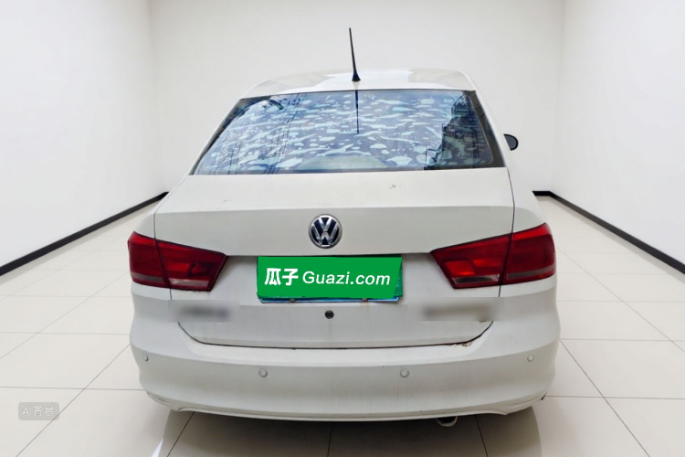 Volkswagen Santana 2014 car image #6