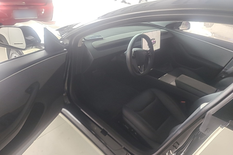 Tesla Model 3 2023 #16 Tesla Model 3 2023 car image #16