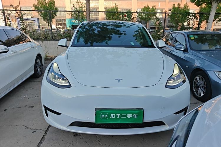 Tesla Model Y 2022 #3 Tesla Model Y 2022 immagine di auto #3