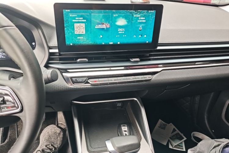 GEELY Emgrand 2022 car image #13